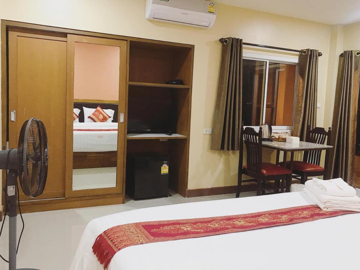 Sk Resort Pattaya Bang Lamung Extérieur photo