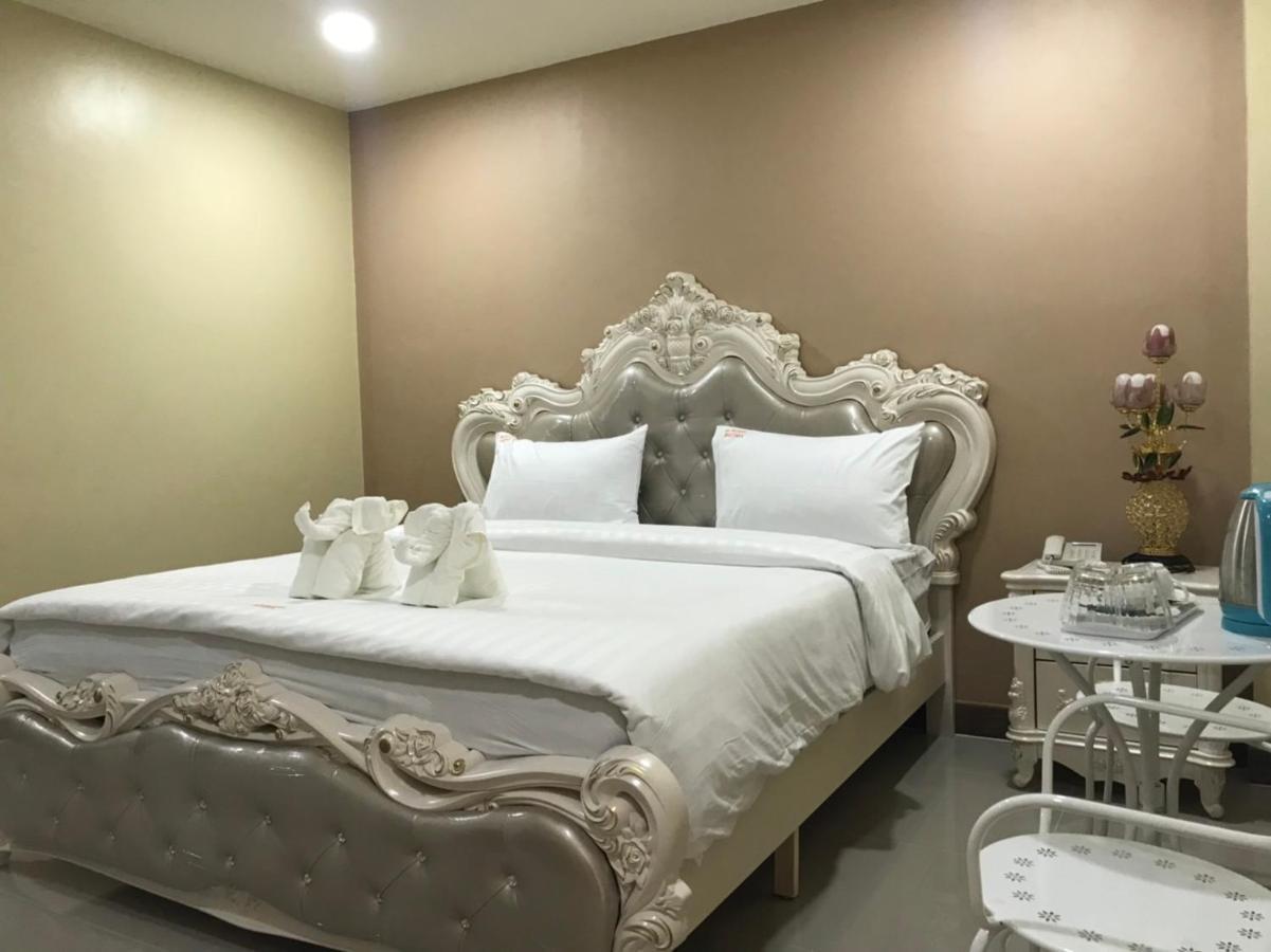 Sk Resort Pattaya Bang Lamung Extérieur photo